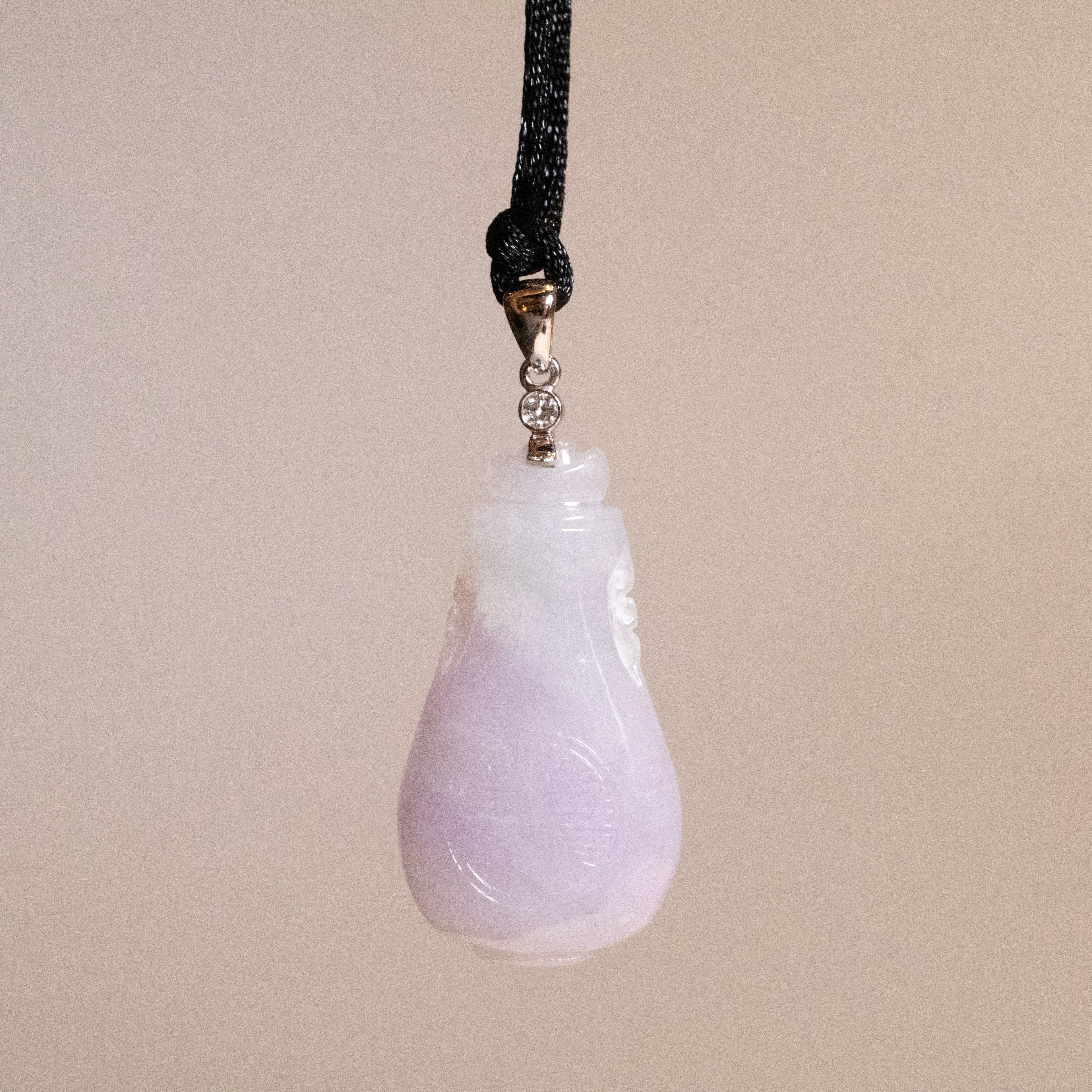 Exquisite Purple Jade Vase Pendant 18k White Gold Bail