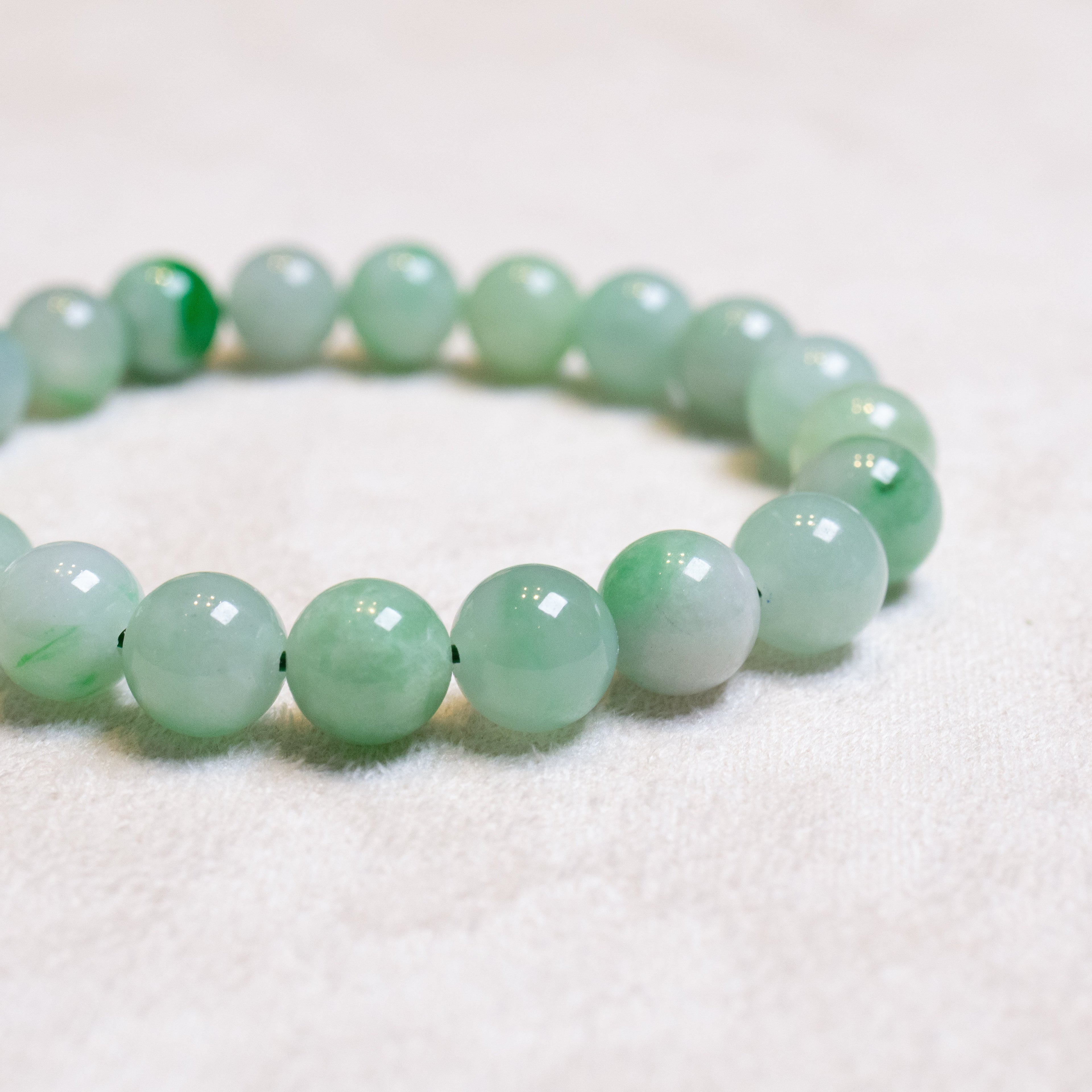 Natural Untreated Apple Green Jadeite Bead Bracelets – Stretchy String