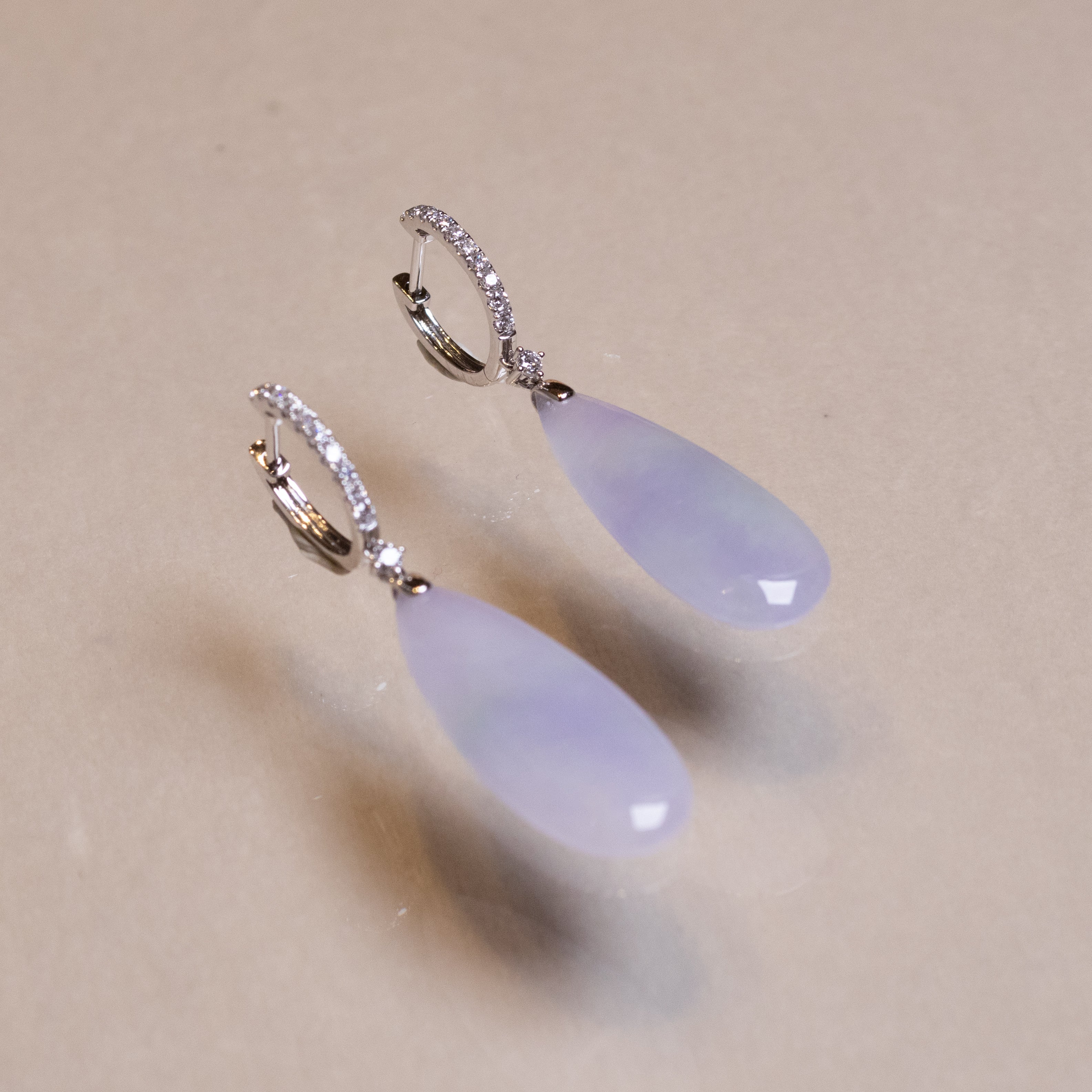 Purple Pear-Shaped Drop Jade Earrings in 18k White Gold Diamonds