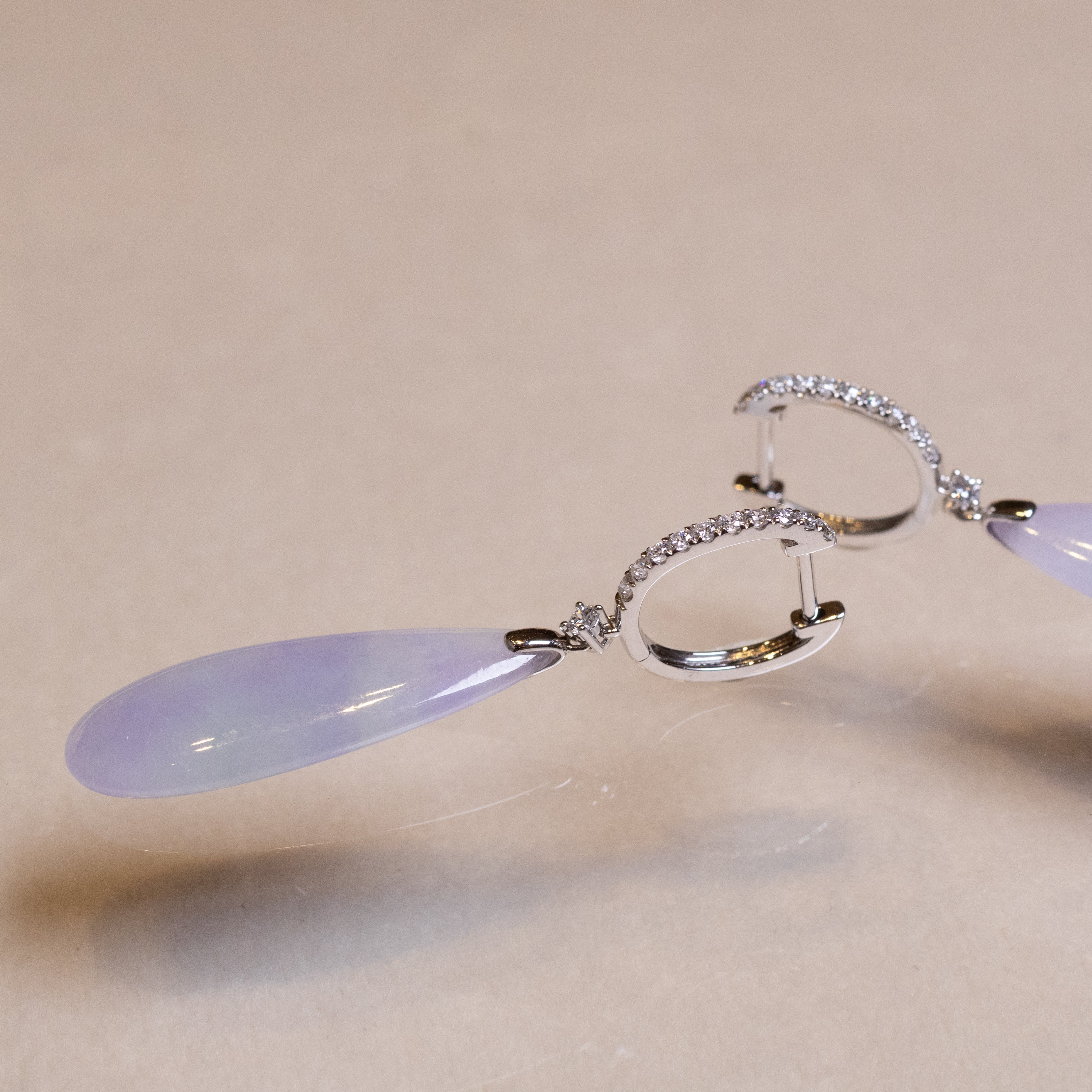 Purple Pear-Shaped Drop Jade Earrings in 18k White Gold Diamonds