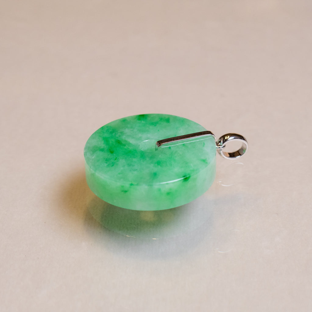 33mm Natural Apple Green Jade Donut Pendant – 18K White Gold Bail