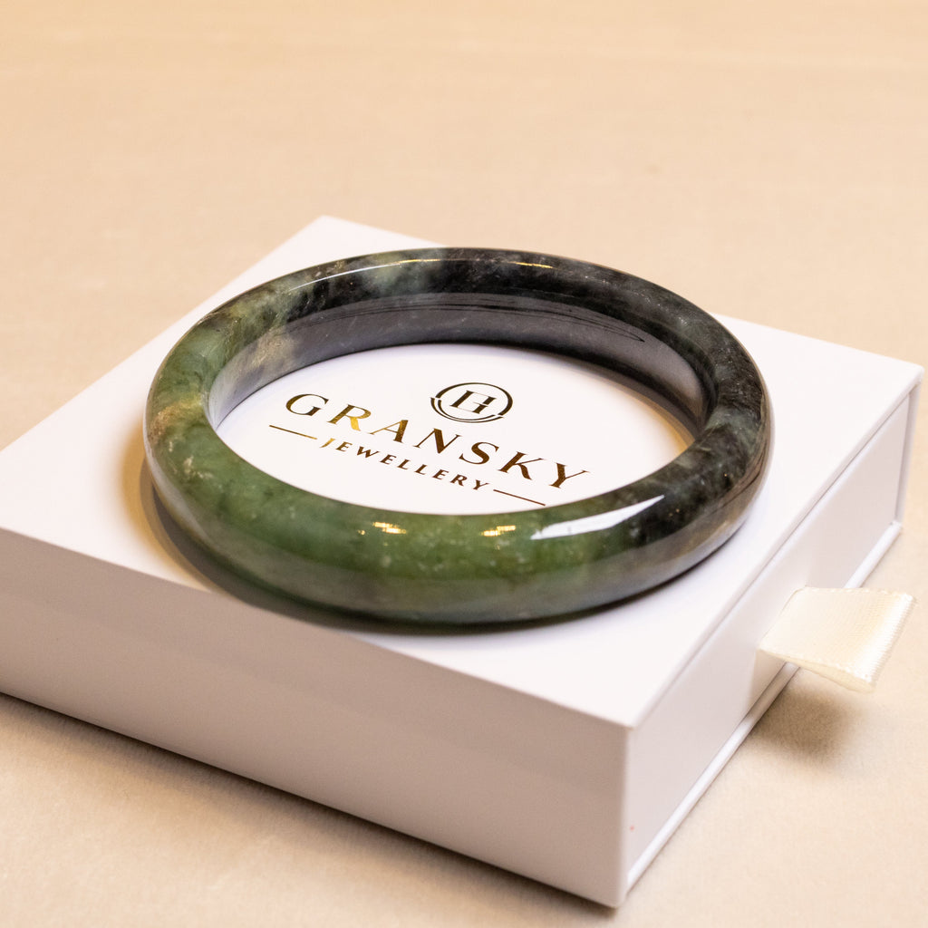 58-60mm Green and Black Jadeite Flat Bangle Bracelet