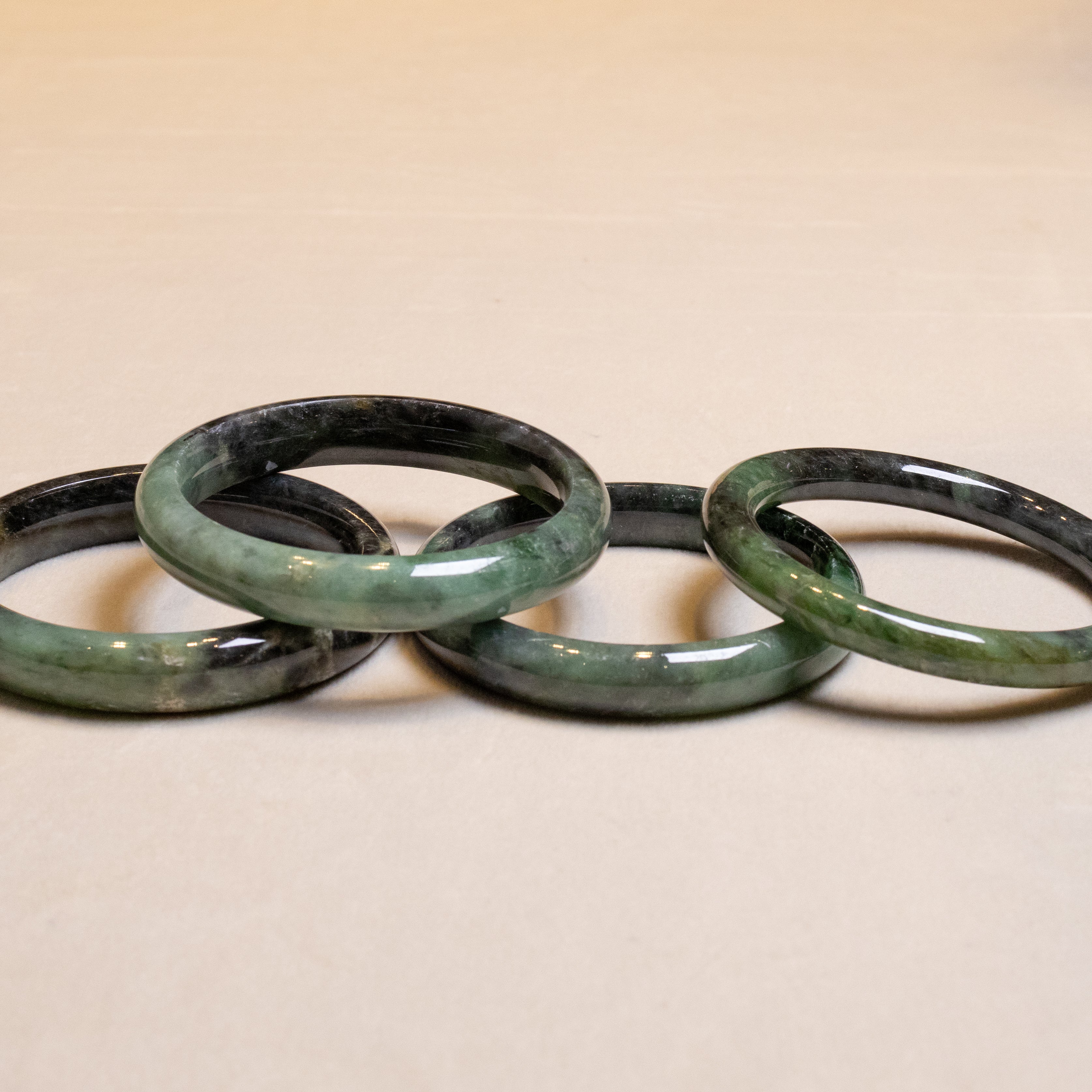 58-60mm Green and Black Jadeite Flat Bangle Bracelet
