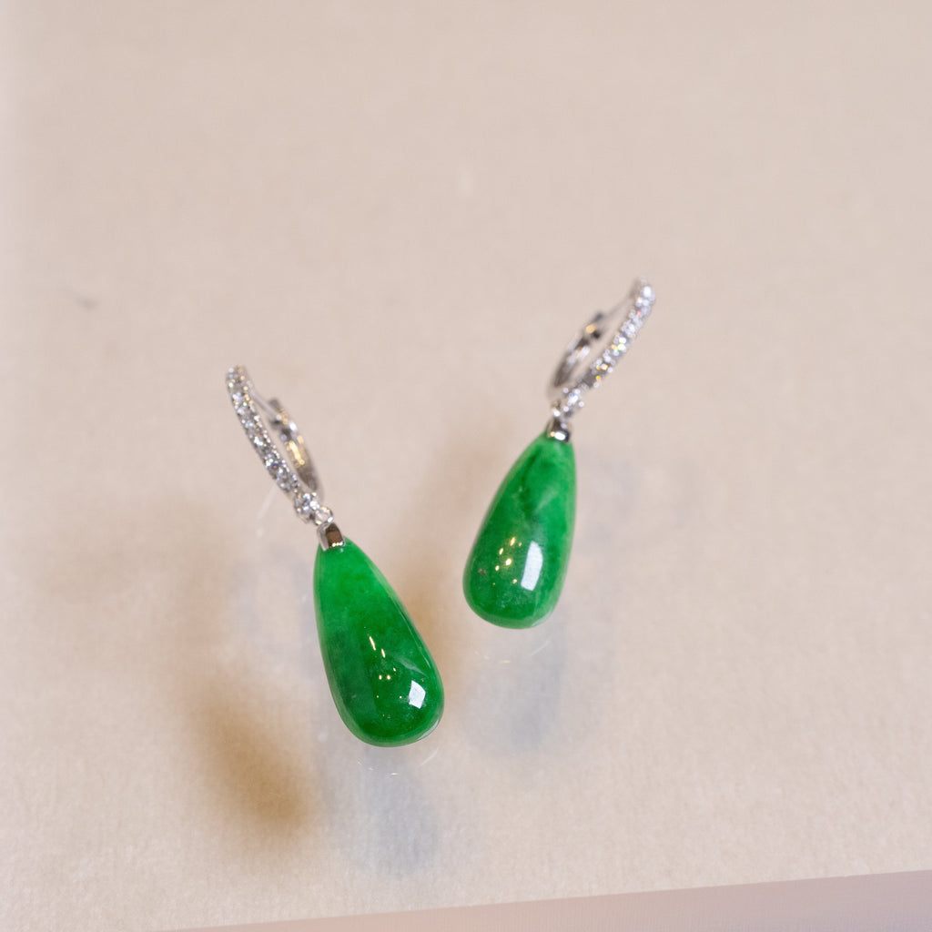 Gransky 18K White Gold and Diamonds Green Jade Drop Earrings