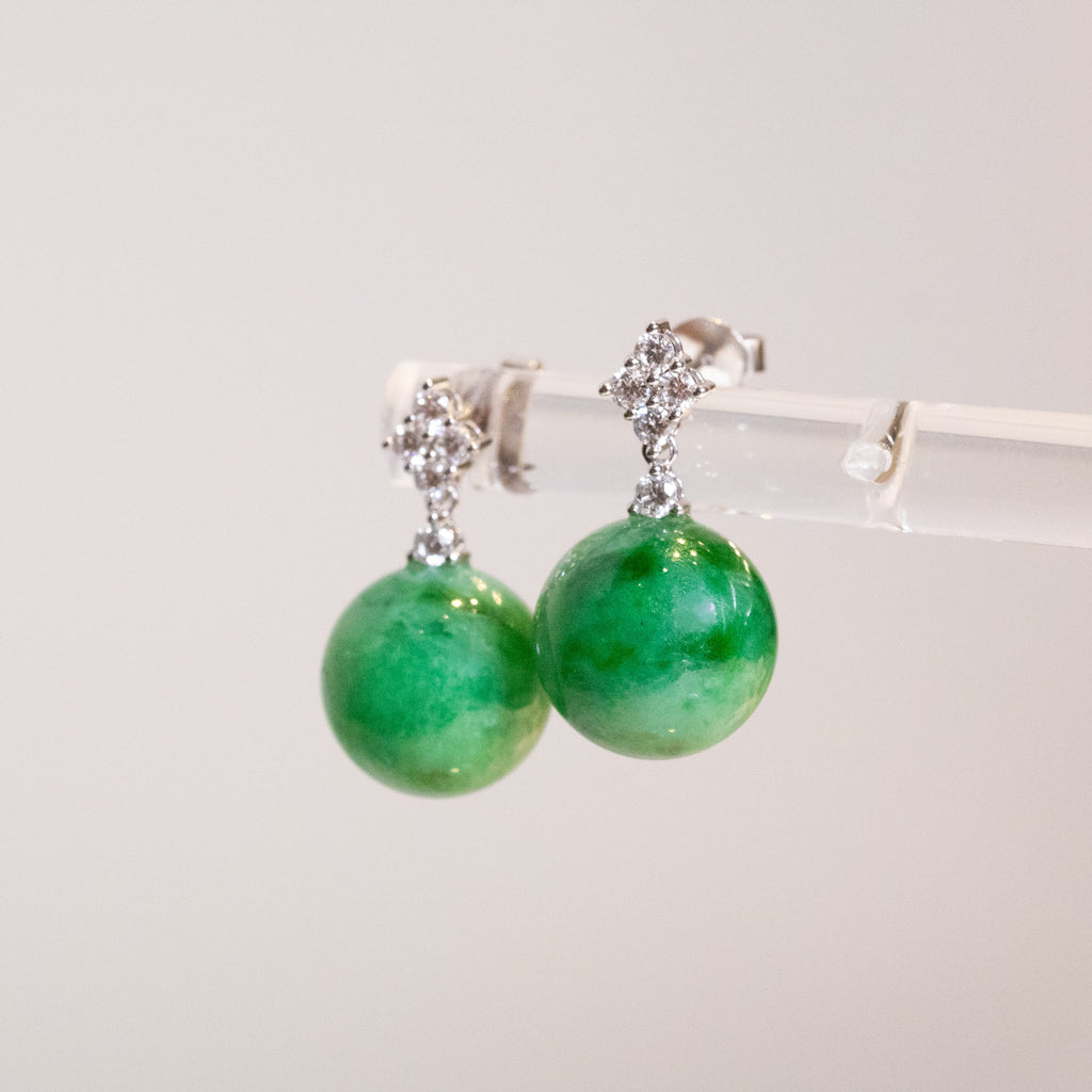 Gransky 18K Gold Intense Green Jade Bead Earrings - Natuarl Type-A Jade