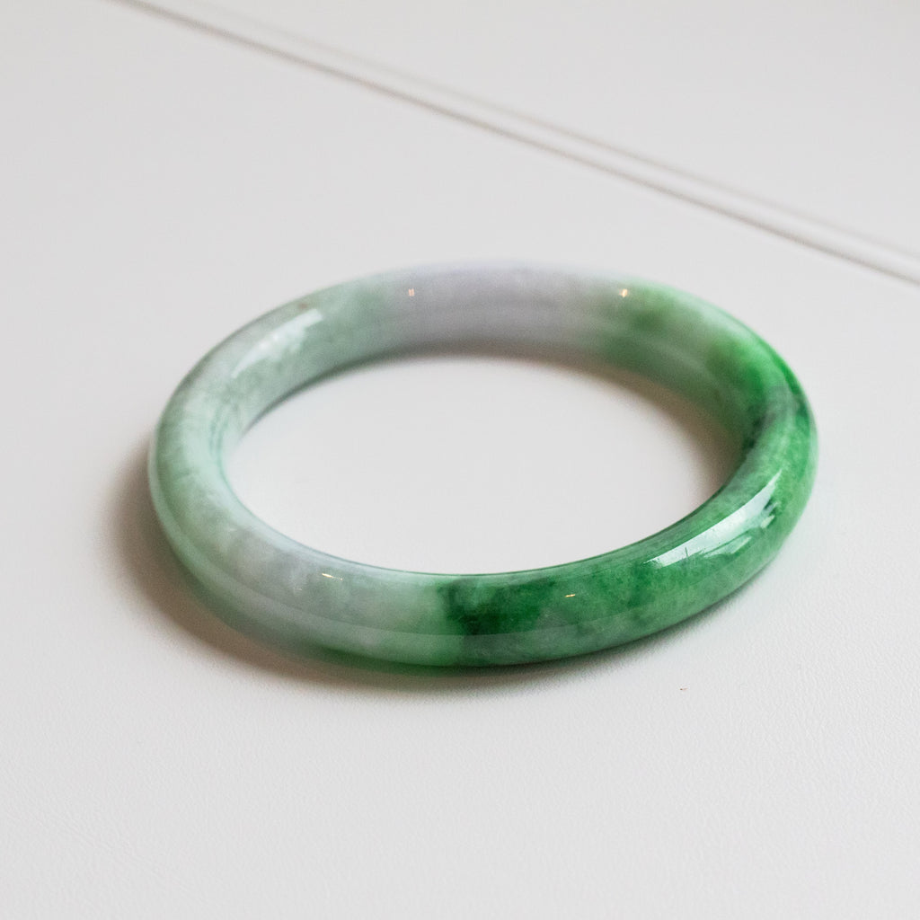 54.5mm Green Jadeite Bangle – Untreated Natural Green Burmese Jadeite