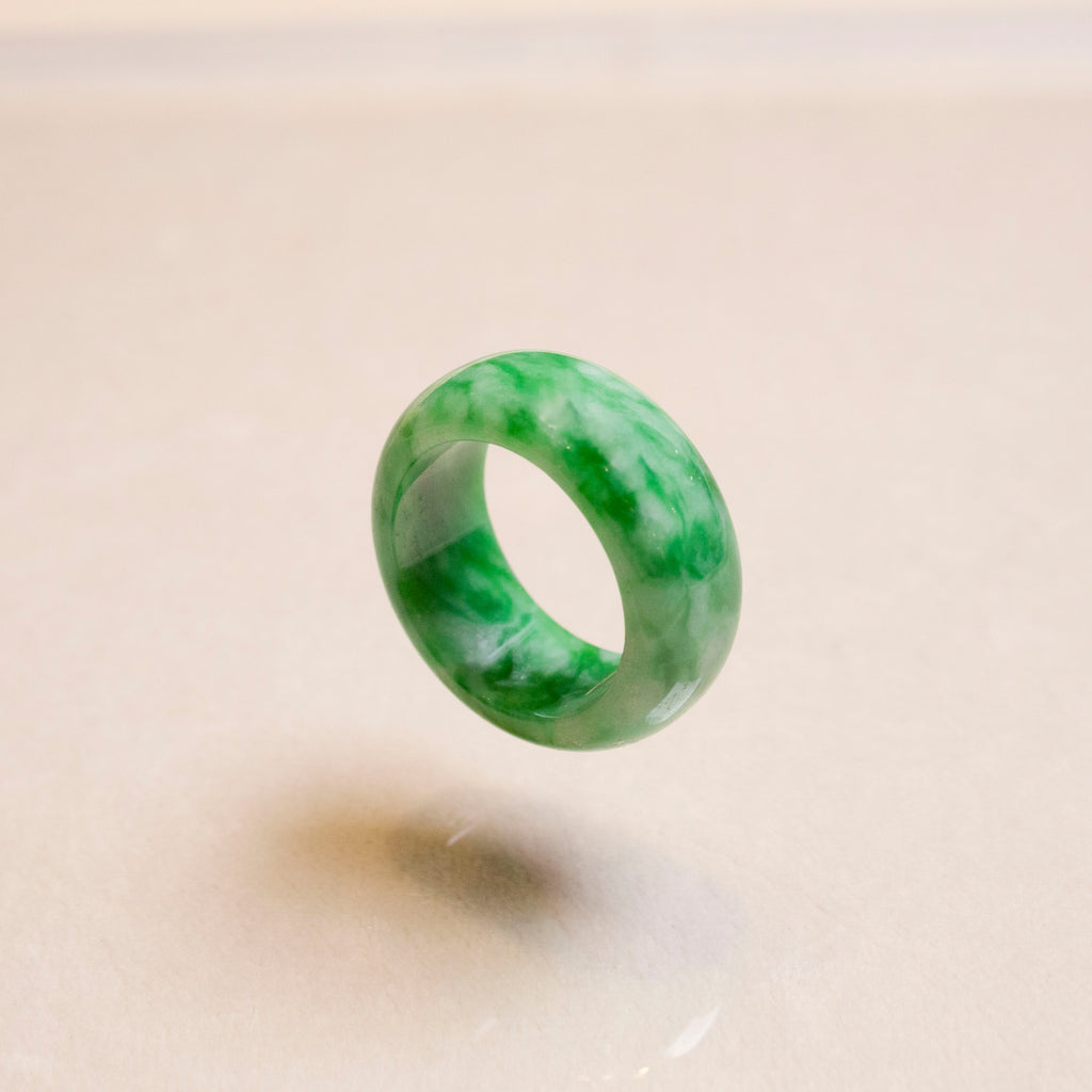US9.5 Intense Green Imperial Jadeite Ring – Natural Untreated Type A Jadeite