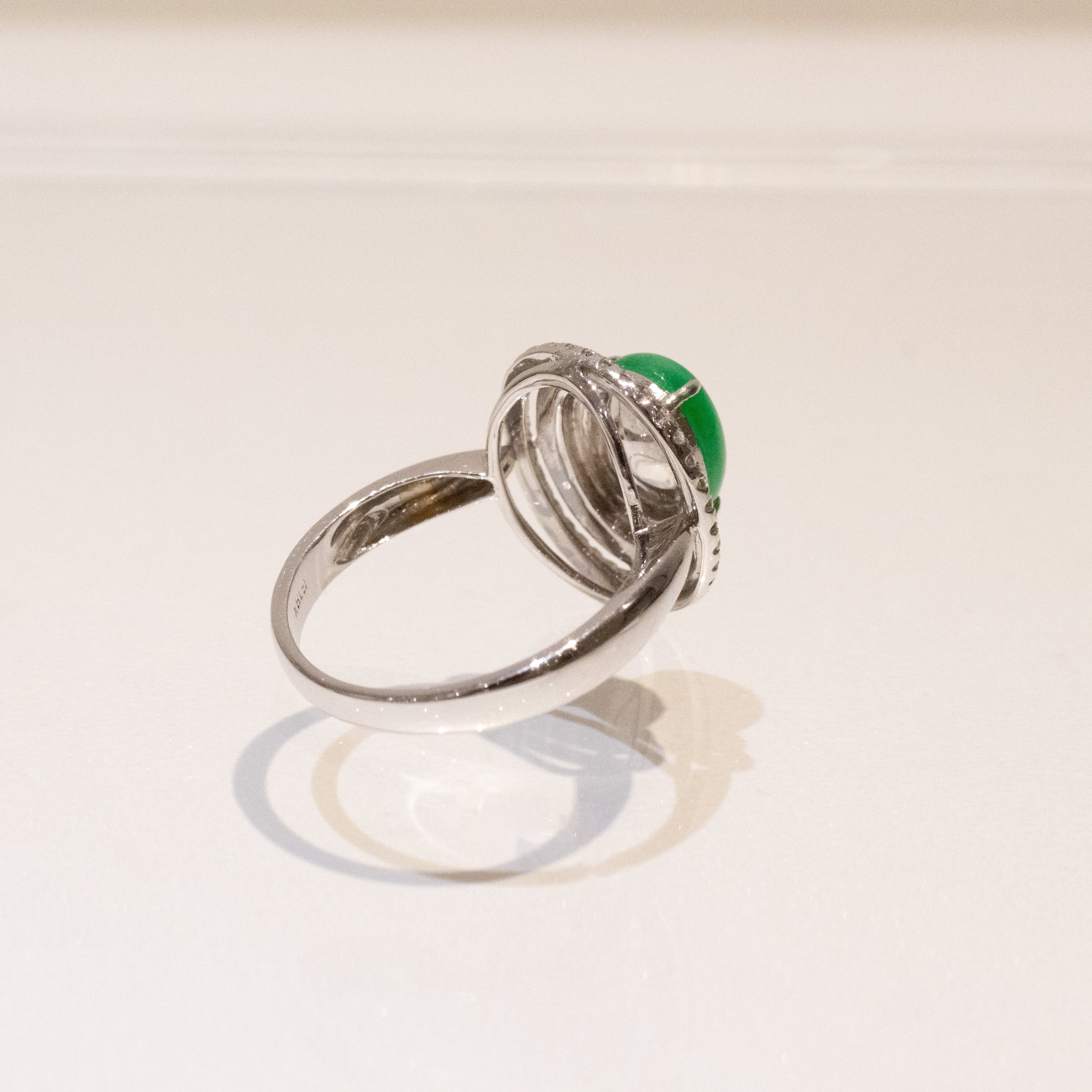 US6.5 Apple Green Jadeite Ring – Natural Untreated Type A Jadeite